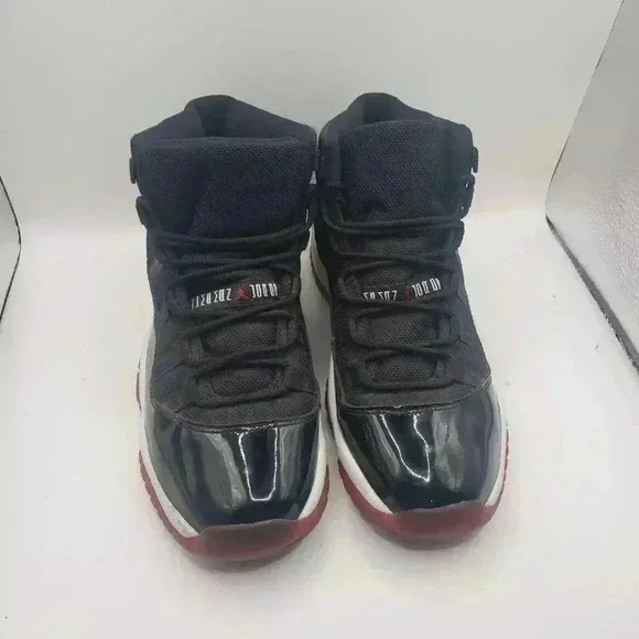 Nike Air Jordan 11 Retro Bred 2012 Playoffs 378038-010 sz 5.5Y Wmns 7 Black Red - Picture 4 of 7